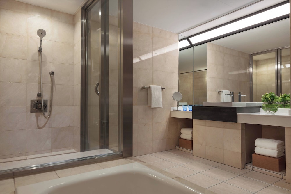 ジュニア スイート シングルベッド 1 台 ガーデンビュー バスルーム0 | 南紀白浜マリオットホテル