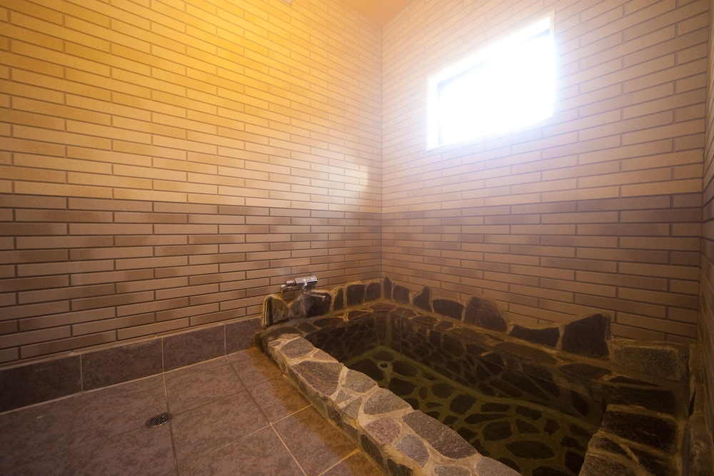 (山法師) リビング10畳+4.5畳キッチン付き[禁煙] バスルーム1 | 湯布院 塚原高原 山荘 どんぐり