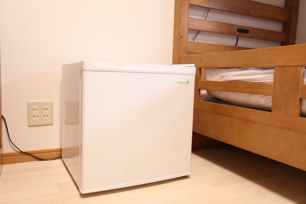 2段ベッド 貸切 小型冷蔵庫0 | フジヤマベース