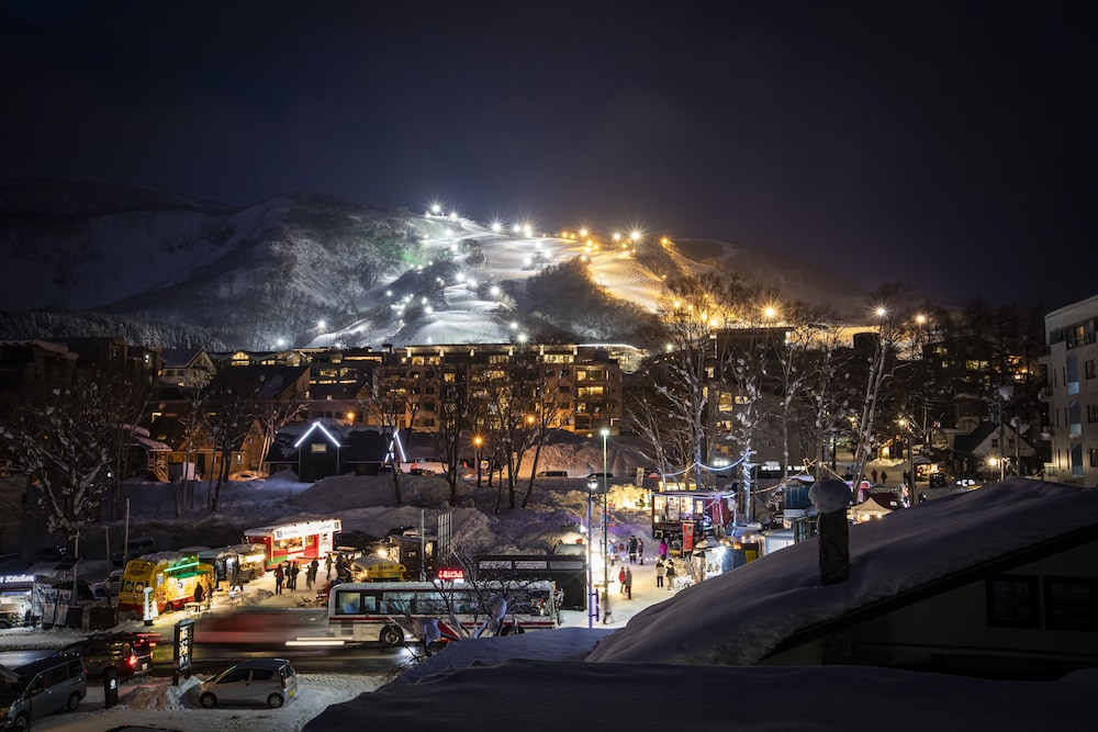 スノー スポーツとスキー1 | エム ロッジ