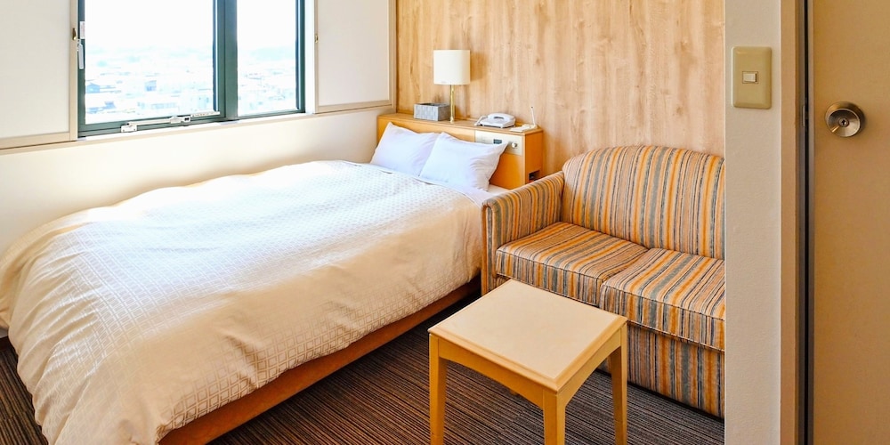 スーペリア セミダブルルーム 喫煙可 | パークホテル可児