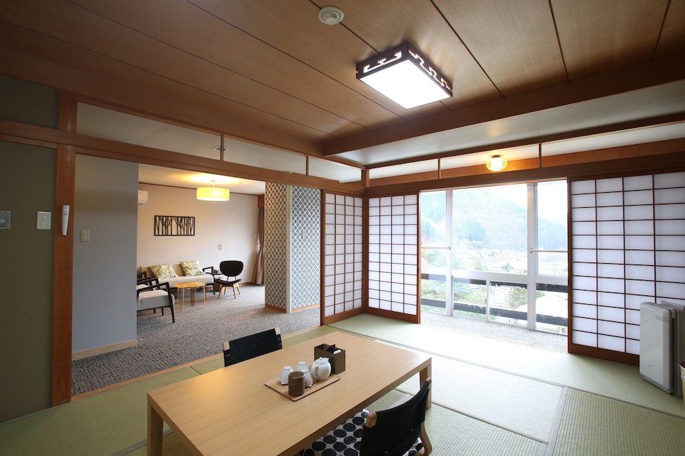 和洋室 | 奥津温泉リゾート 米屋倶楽部