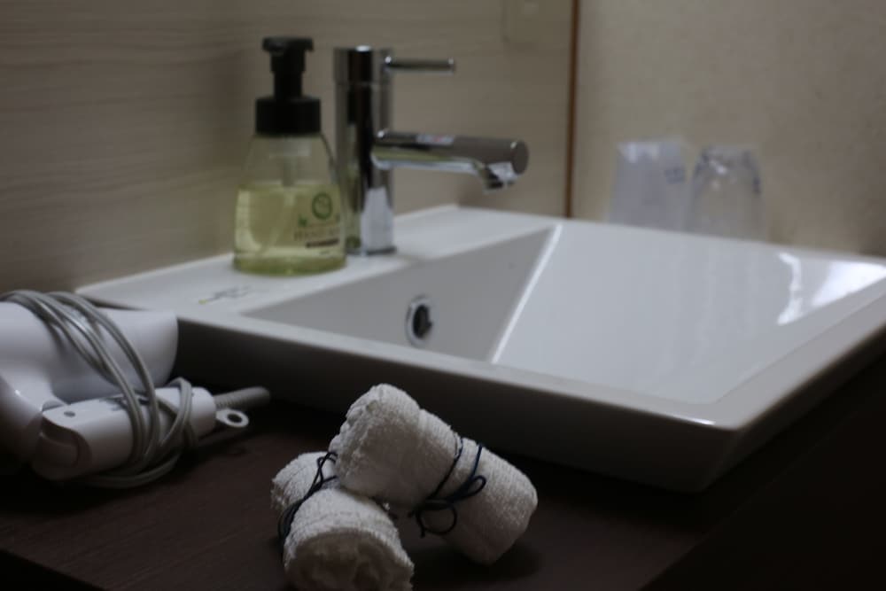 和室 バスルームのシンク0 | 奥津温泉リゾート 米屋倶楽部