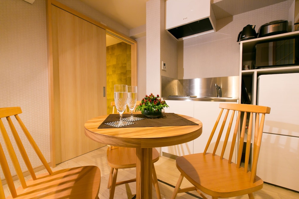 一棟貸し（1名から9名まで） 専用簡易キッチン1 | ホスタ東寺 燦