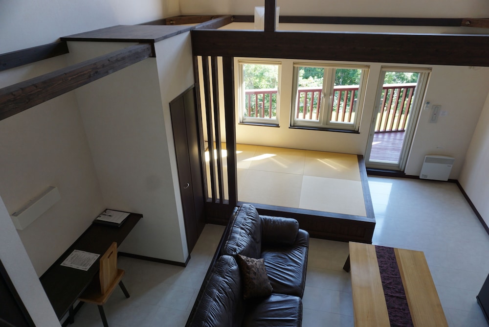 アパートメント 2 ベッドルーム | シャレー富遊里