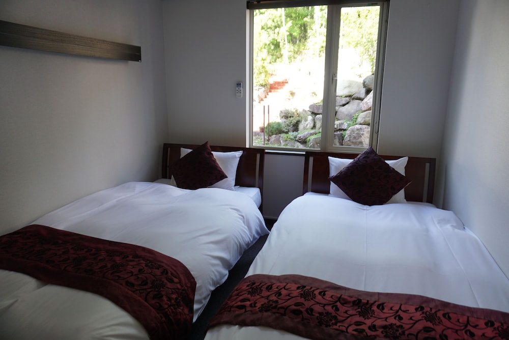 アパートメント 2 ベッドルーム 客室1 | シャレー富遊里