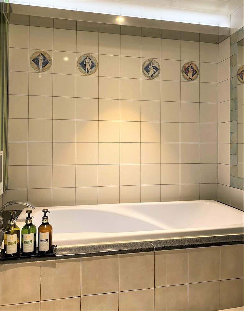 ダブルルーム (部屋タイプ指定なし) 深めの浴槽0 | ホテルビーナスネオ - アダルト オンリー