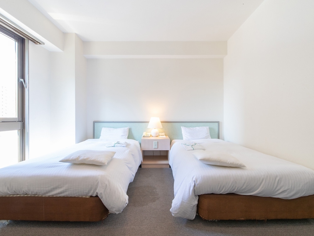 ツインルーム 禁煙 客室8 | Tabist させぼパレスホテル