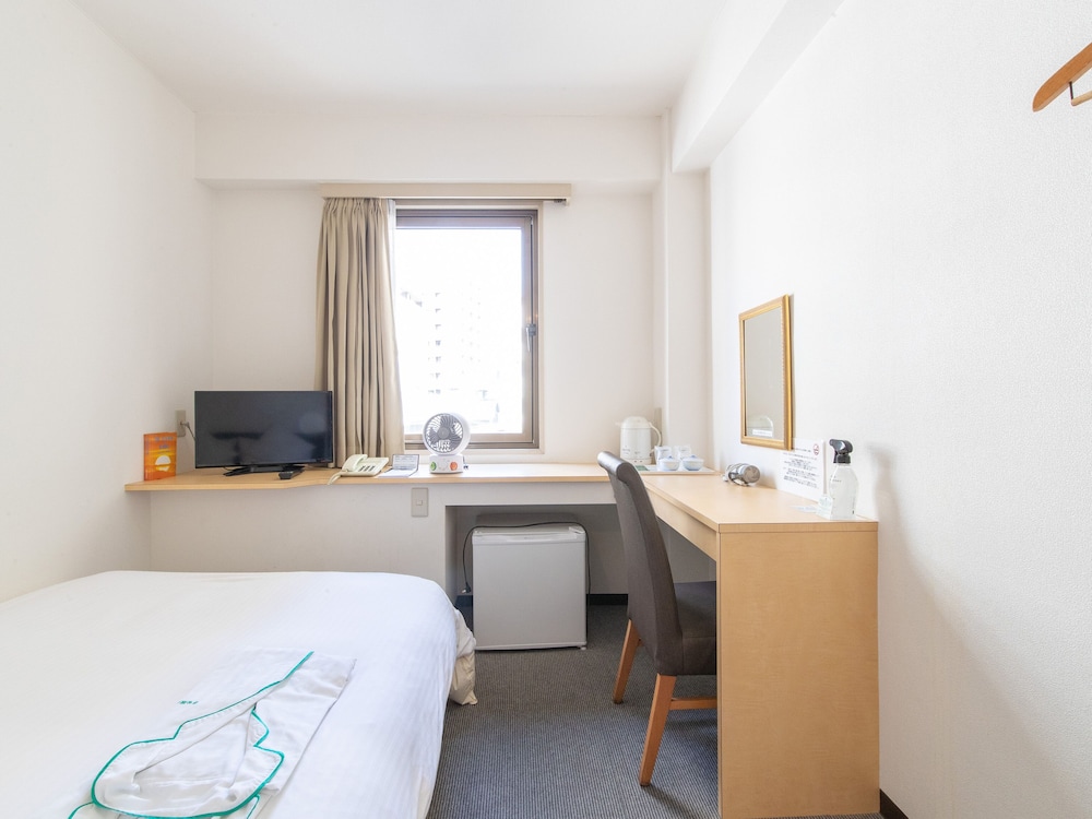 セミダブルルーム 喫煙可 客室4 | Tabist させぼパレスホテル