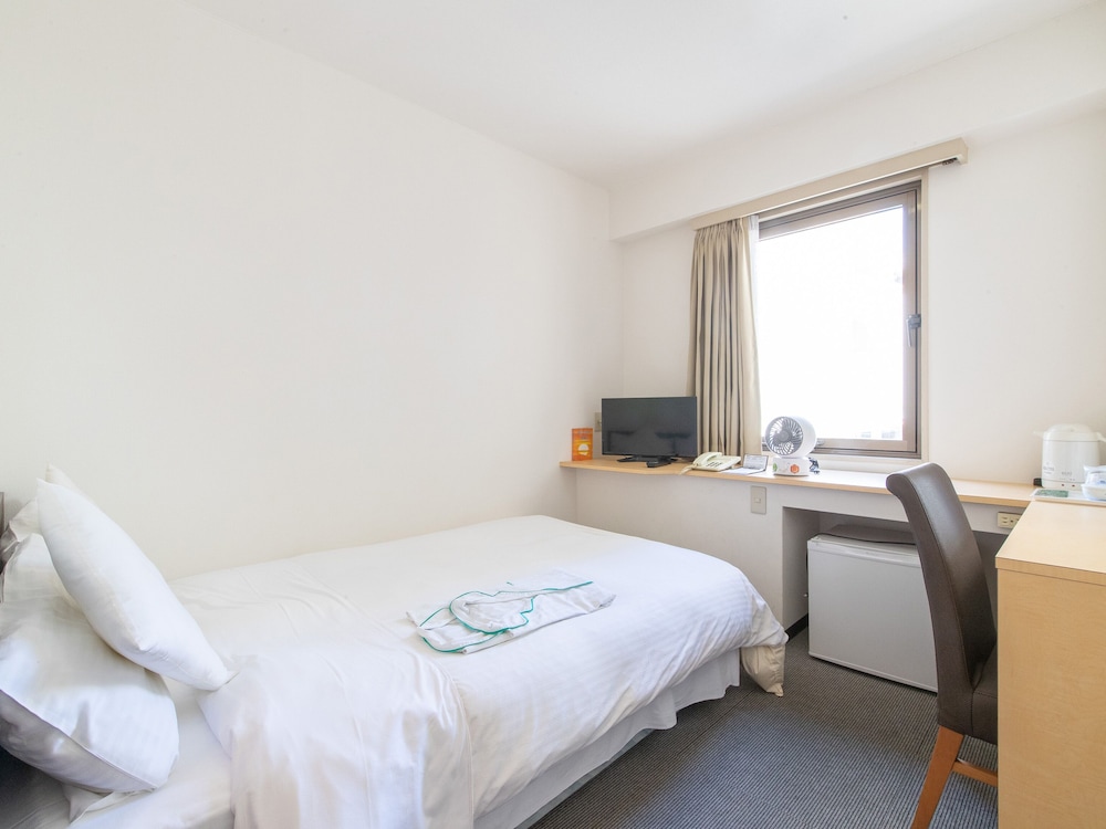 セミダブルルーム 喫煙可 客室7 | Tabist させぼパレスホテル