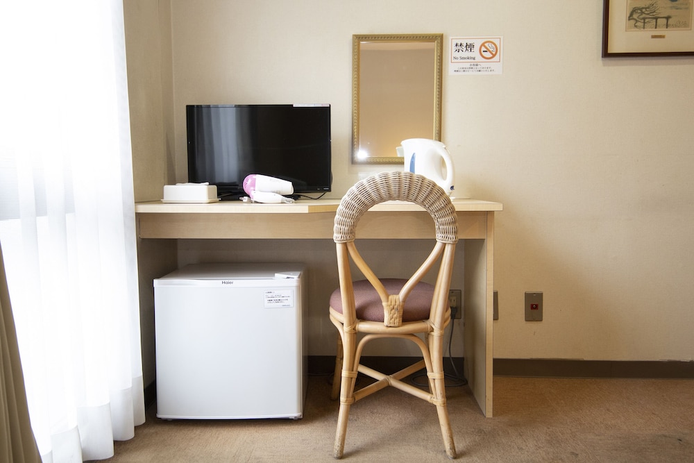 ツインルーム 禁煙 テレビ0 | Tabist させぼパレスホテル