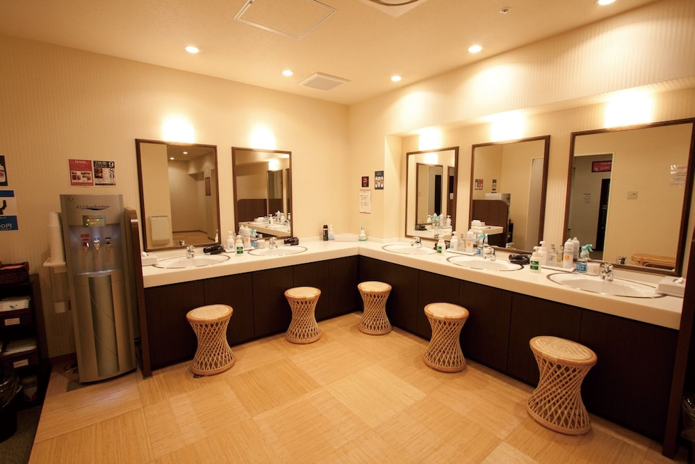 施設内の設備1 | HEARTSカプセルホテル＆スパ中洲（男性専用）