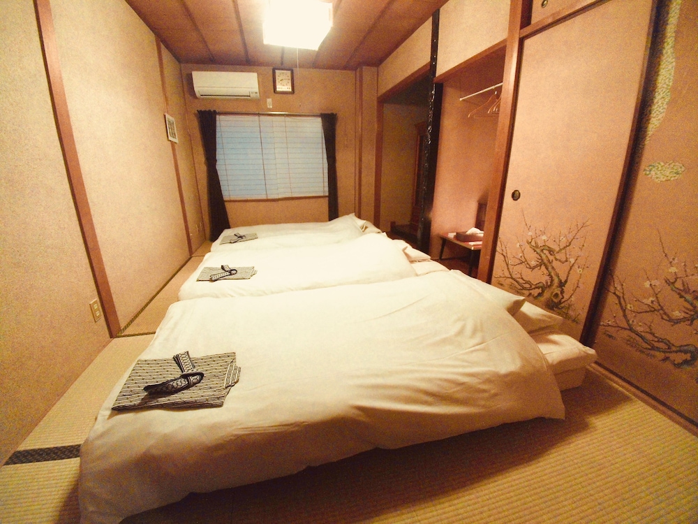 トラディショナル トリプルルーム 客室1 | ウノ・ポート・イン