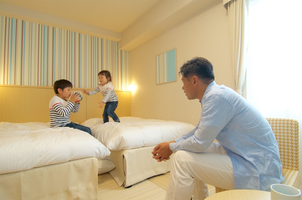 ツインルーム (大人人数に応じ布団を最大2組ご用意※添い寝のお子様用はございません) 客室2 | 日和ホテル舞浜