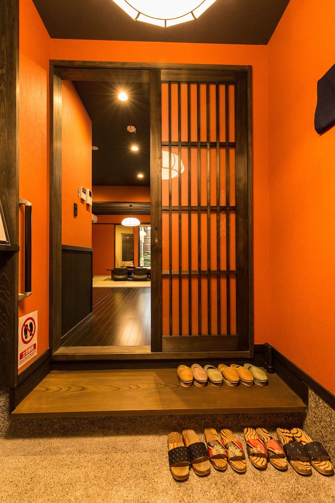 内部エントランス1 | MUSUBI HOTEL 京都三条 別邸