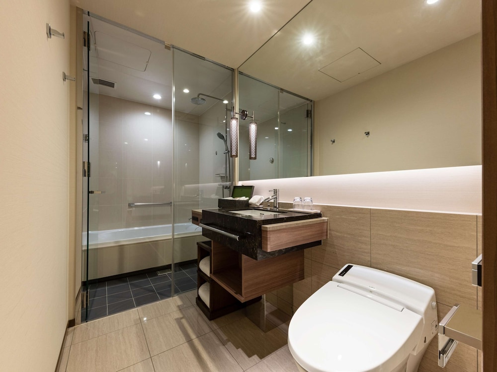 デラックスツイン (喫煙可) バスルーム1 | ホテル ザ セレスティン銀座