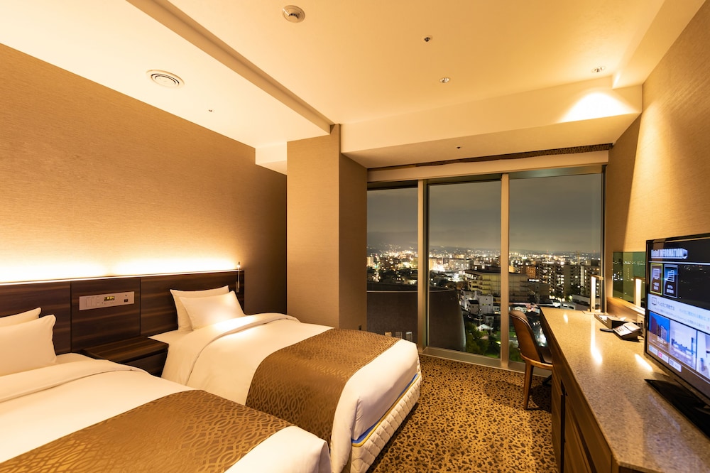 モデレートビューツイン 客室1 | ピアッツァホテル奈良