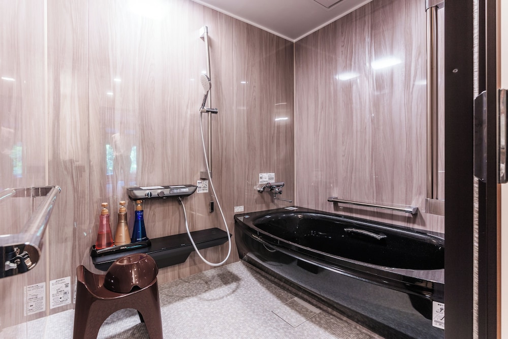 プレミアム ツインルーム 禁煙 バスルーム0 | 玉造グランドホテル長生閣