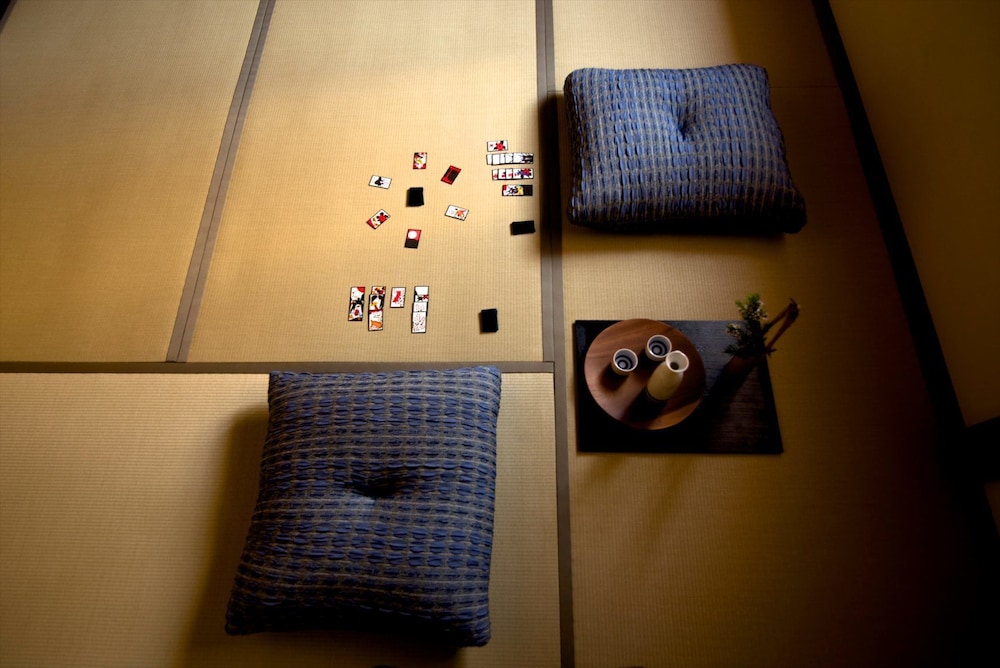 町家 [*3名以上のご予約の場合のみ追加で布団の提供あり] 客室4 | かずえや