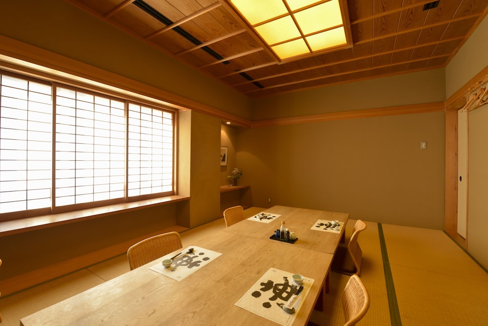 レストラン1 | 笠沙恵比寿