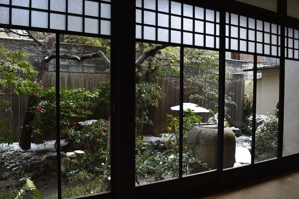 和室2人部屋 部屋からの景観0 | 宿屋 西陣荘