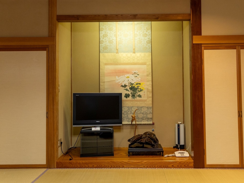 トラディショナル ルーム 客室4 | 中央館 清水屋旅館