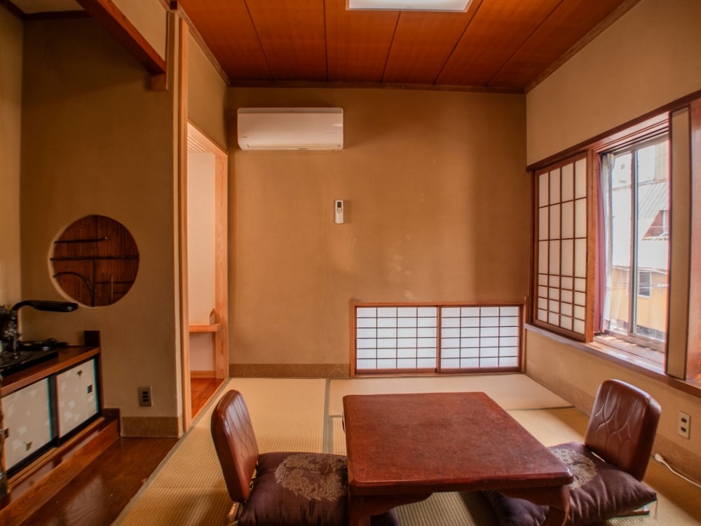 セミダブルルーム 禁煙 客室8 | 中央館 清水屋旅館