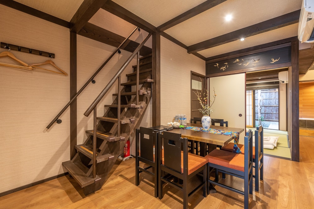 レストラン1 | 雲町屋 月輪 下弦 KumoMachiya Tukinowa Kagen レストラン1 | 雲町屋 月輪 下弦 KumoMachiya Tukinowa Kagen