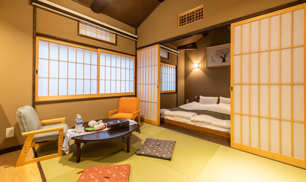 客室1 | 雲町屋 高瀬川 KumoMachiya Takasegawa
