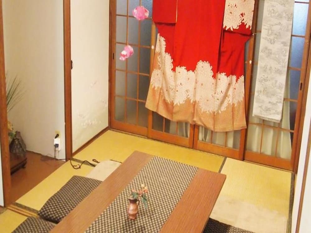 客室1 | ゲストハウス うさぎ-もみじ
