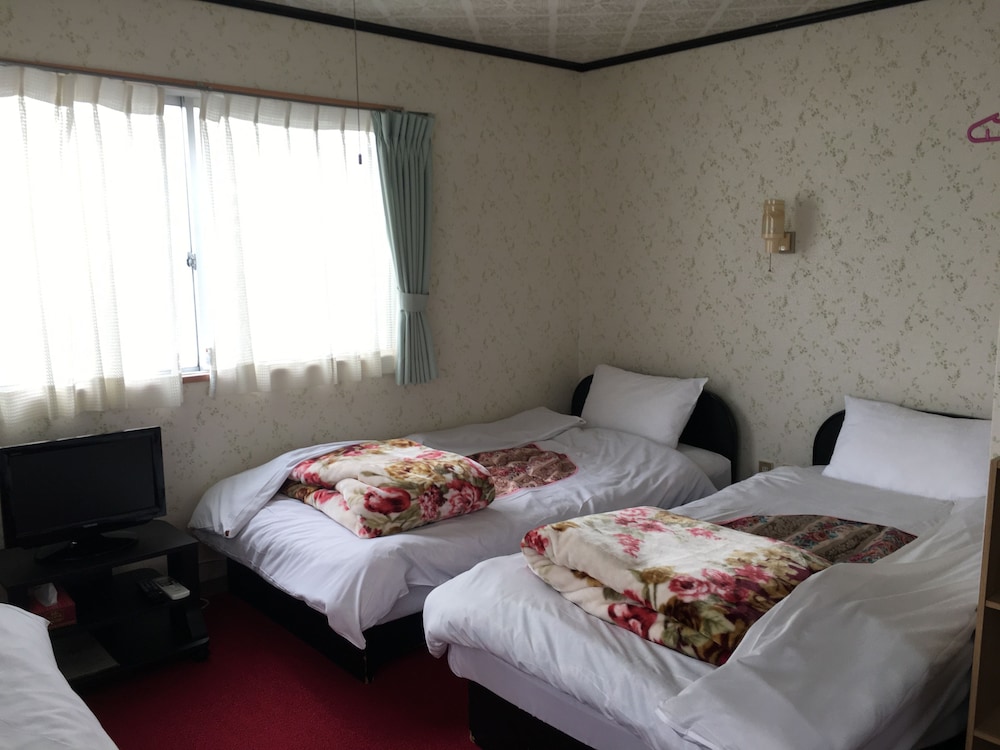 4ベッドルーム（バス・トイレ共同） | ペンション北白川