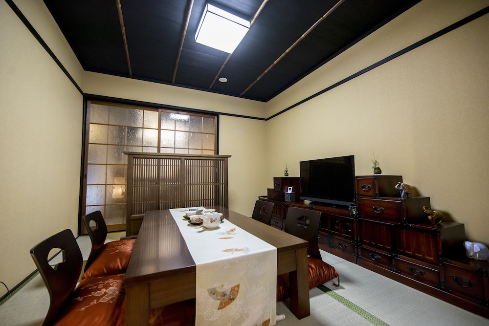 トラディショナル タウンホーム 禁煙 客室1 | アズーロ・エレファンテ