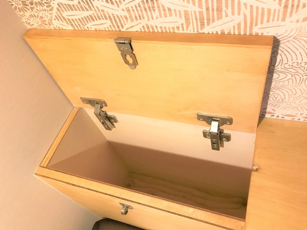 ダブルキャビンベッドドミトリー　共用バスルーム 客室の設備とサービス2 | トラベラーズホステル ケイズハウス金沢