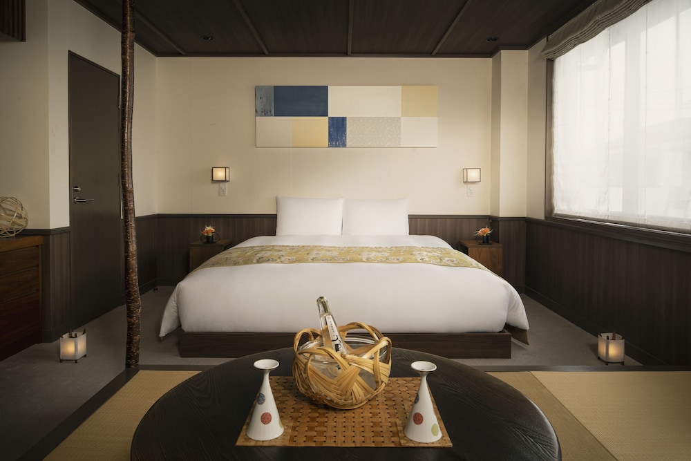プレミアム ダブルルーム 1 ベッドルーム 浴槽 | THE JUNEI HOTEL 京都 御所西