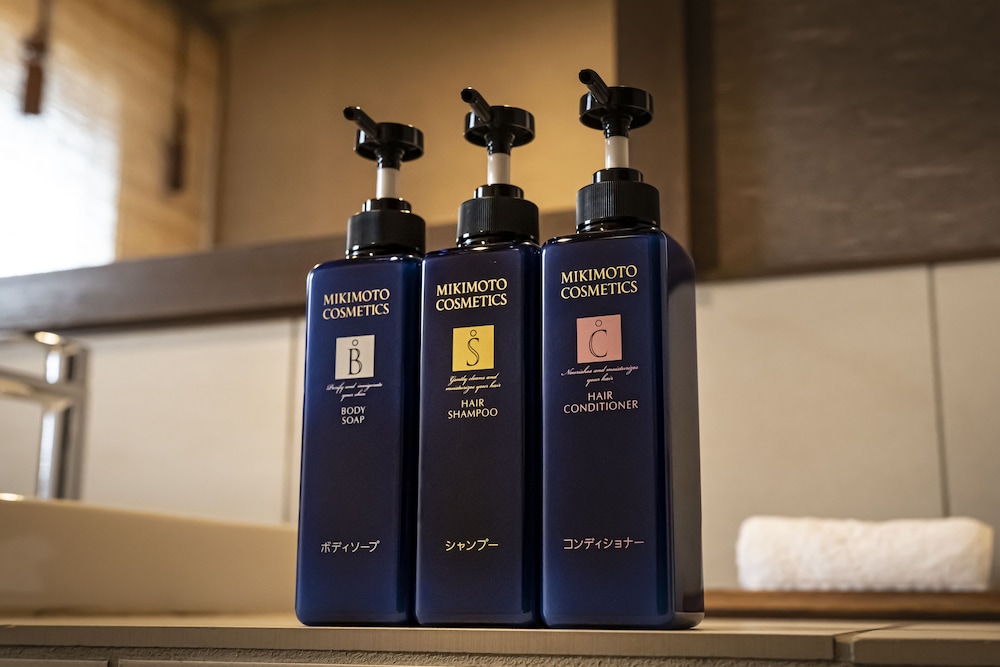 プレミアム ダブルルーム 1 ベッドルーム 浴槽 バスルームの設備1 | THE JUNEI HOTEL 京都 御所西