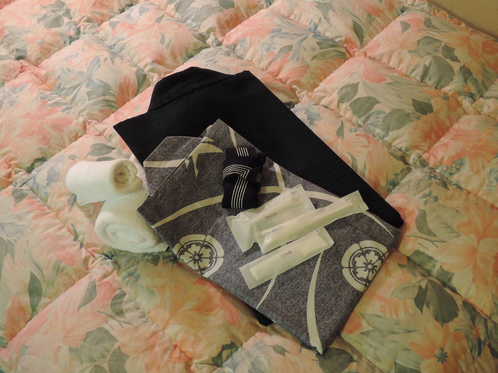 【和風館・禁煙】ツイン 客室の設備とサービス0 | ホテルキング