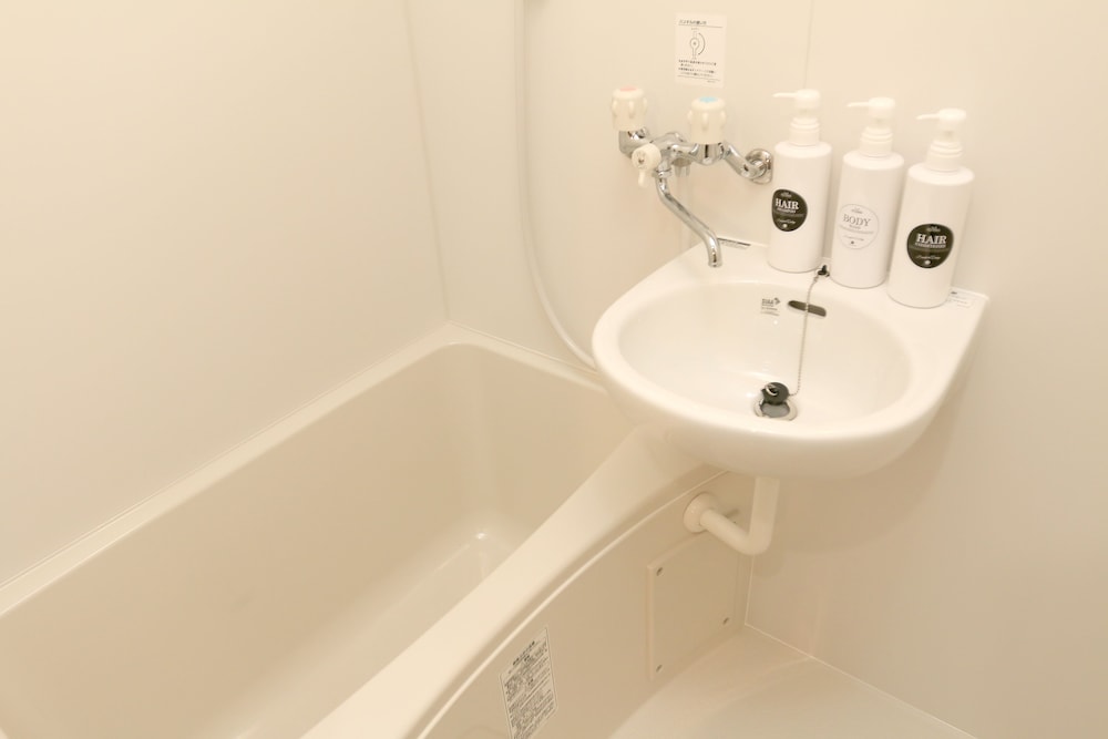 スーペリアB 禁煙 バスルーム0 | 千鳥イン袋町広島