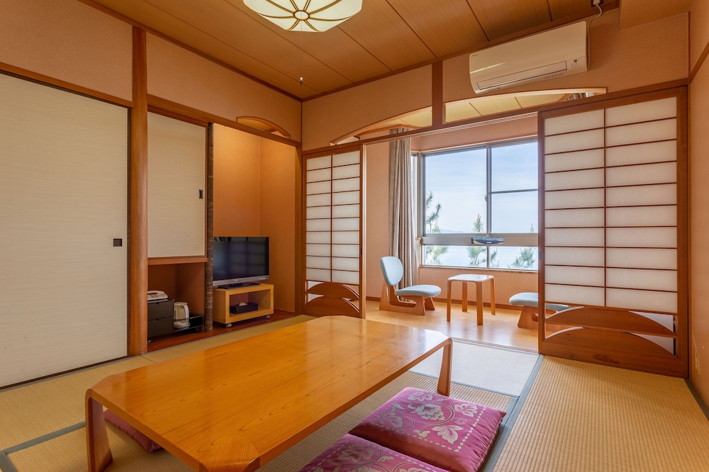 客室1 | クアパーク 津田