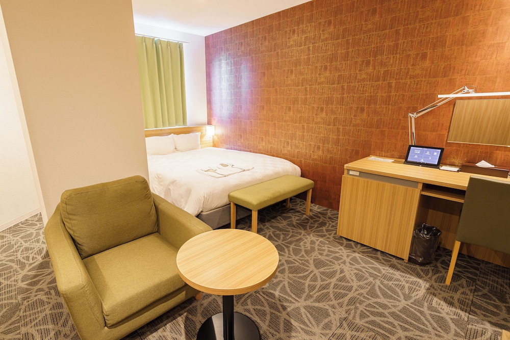 デラックス ダブルルーム 禁煙 客室3 | 桜ガーデンホテル