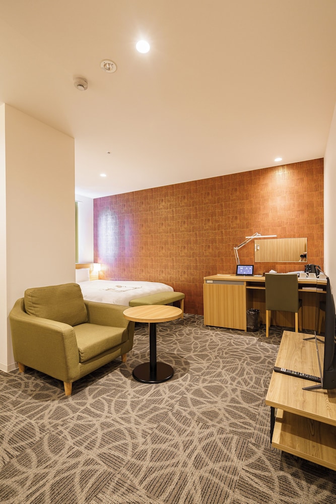 デラックス ダブルルーム 禁煙 客室6 | 桜ガーデンホテル