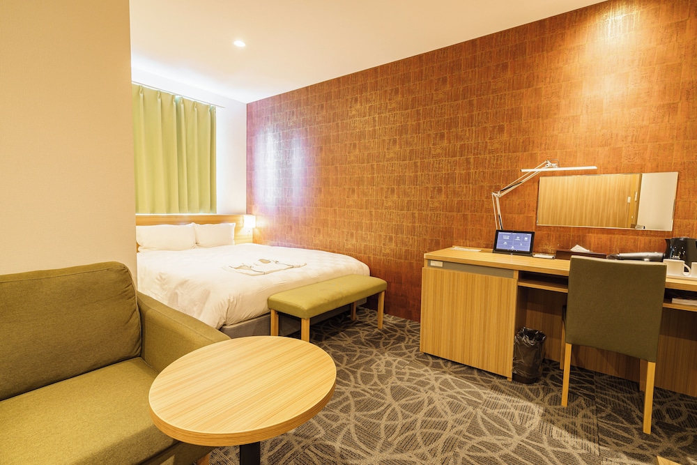 デラックス ダブルルーム 禁煙 | 桜ガーデンホテル