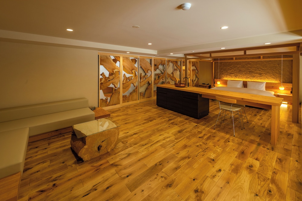 [然-白樺] ダブルまたはツインルーム 禁煙 客室2 | 扉温泉明神館