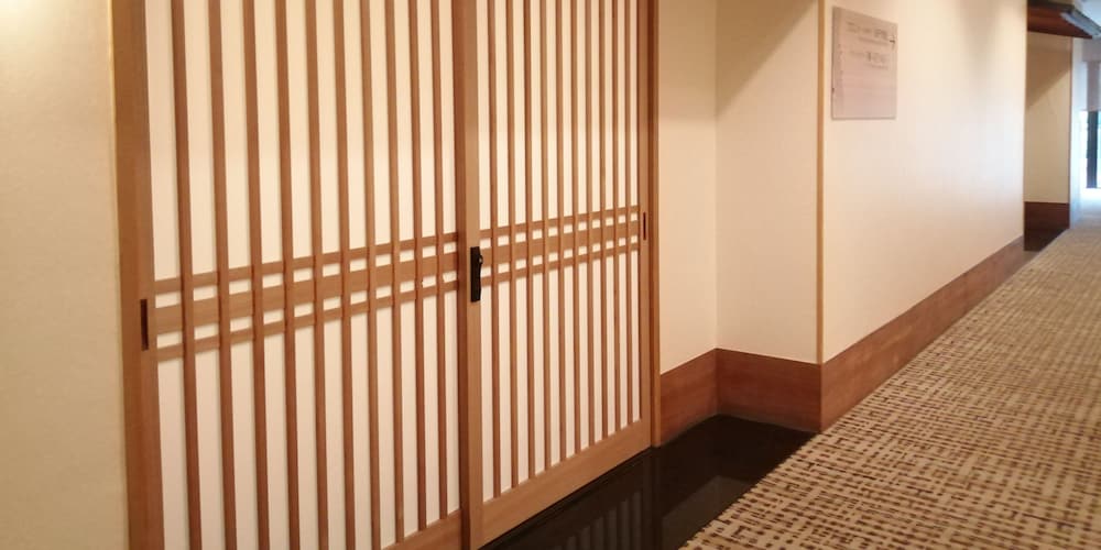 [禁煙] 別館 飛鳥 大部屋 (バス無し) 15-20畳 客室2 | 黒部・宇奈月温泉 やまのは