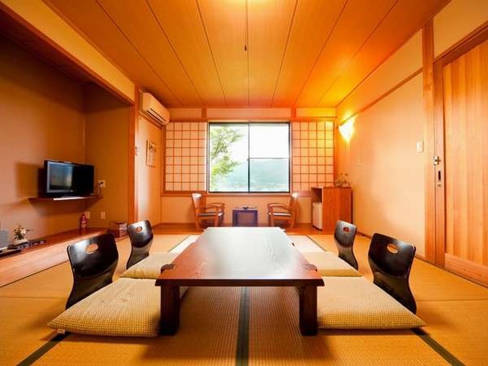 半露天風呂付離れ 禁煙 | ゆふいん旅の宿 ぽっぽ庵