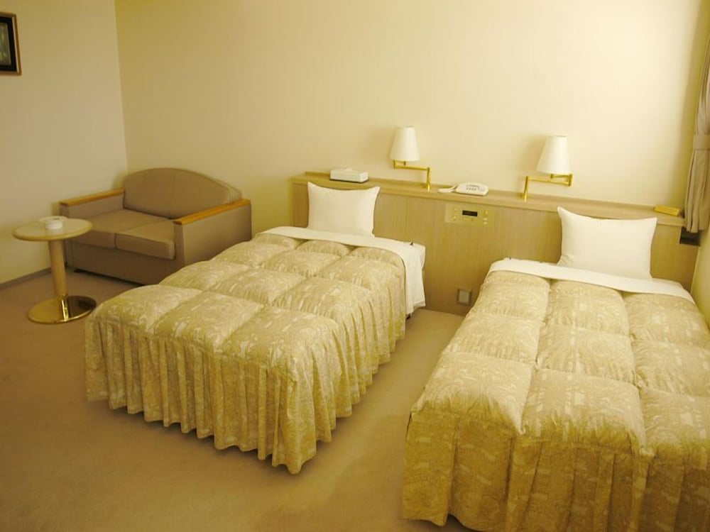 客室1 | 横手セントラルホテル