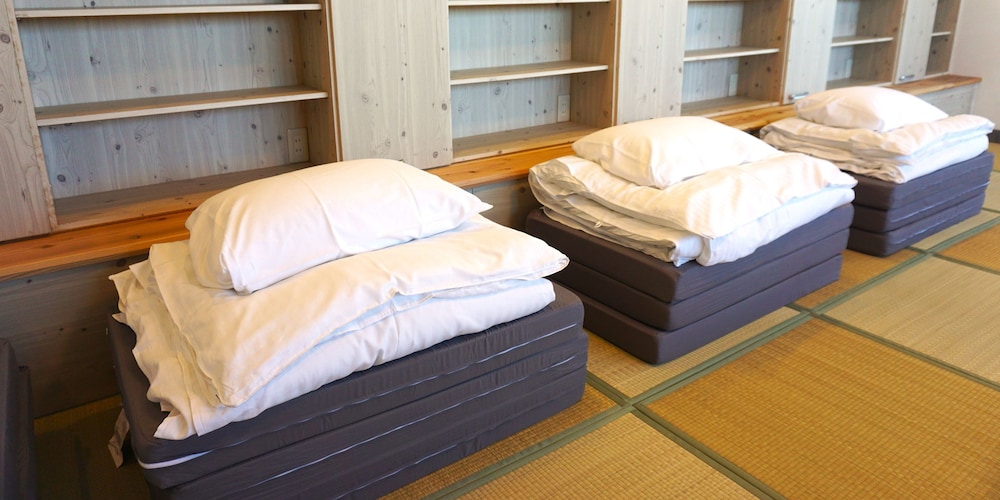 最上階 スカイルーム ワンフロア貸し切り 禁煙 客室6 | ホテル オロックス