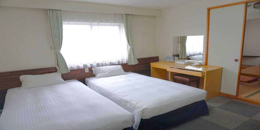 和洋室ファミリールーム 部屋からの景観0 | ホテル オロックス