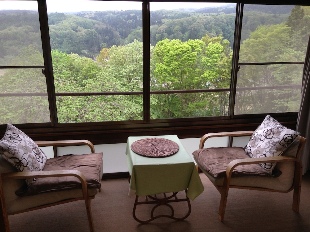 昔ながらの和室6-10畳 (バストイレなし･Wi-Fi無料) バルコニーからの眺望0 | 香風館