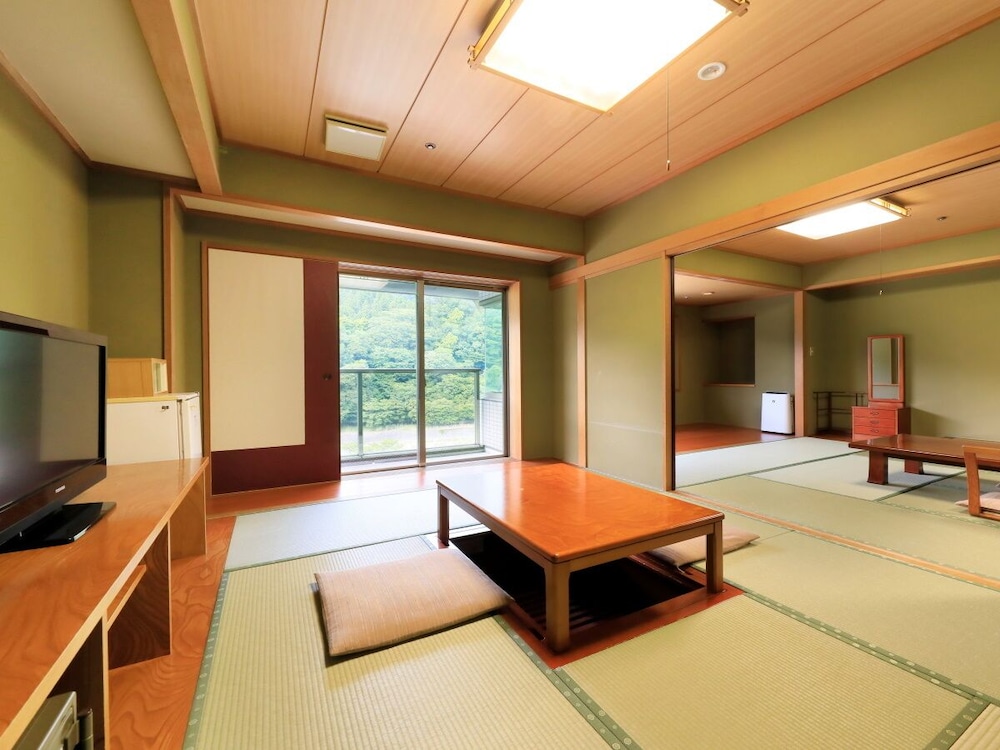 お任せ客室 客室1 | ゆとりろ那須塩原