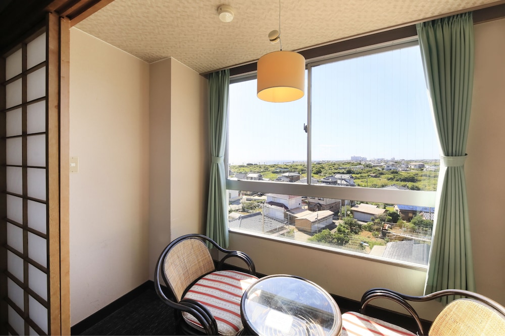 [禁煙] おまかせ部屋(10畳) 客室3 | 房総白浜ウミサトホテル